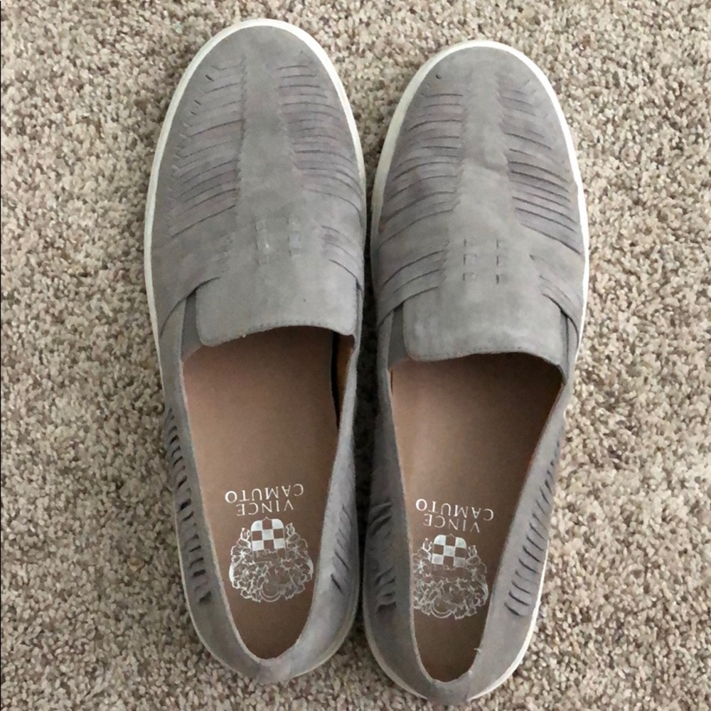 ❤️SOLD❤️ Vince Camuto Slip ons size 10